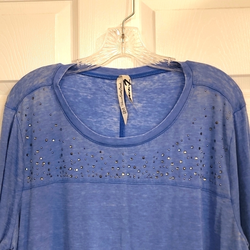 Seven7 long sleeve burnout style shirt size XXL